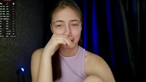 Snapshot of brendelle chatting on May 10, 5:23 am Mia online show from May 10, 5:23 am