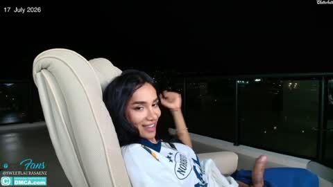 Snapshot of brendyn08 chatting on July 18, 5:11 am nana online show from July 18, 5:11 am