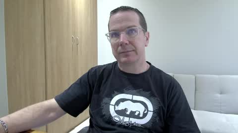 Brett online show from April 19, 11:42 am