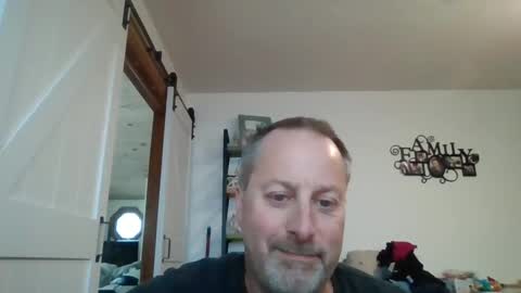 hey online show from September 21, 8:21 pm