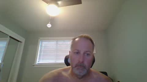 Snapshot of brettsky chatting on April 25, 2:03 pm hey online show from April 25, 2:03 pm