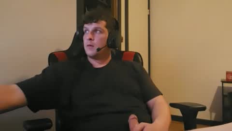 brian7891012 online show from February 20, 6:41 pm