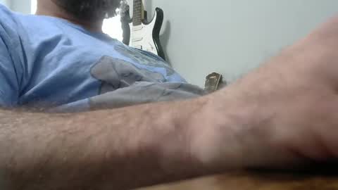 Snapshot of brian871001 chatting on May 3, 2:12 pm brian871001 online show from May 3, 2:12 pm