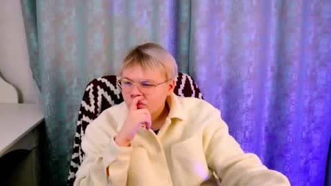 Snapshot of brian_mils chatting on January 19, 12:09 pm brian_mils online show from January 19, 12:09 pm