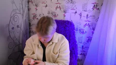 Snapshot of brian_mils chatting on February 6, 11:46 am brian_mils online show from February 6, 11:46 am