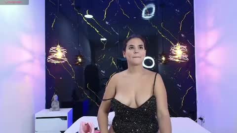 Snapshot of briana_7777 chatting on May 5, 3:58 am Manuela online show from May 5, 3:58 am