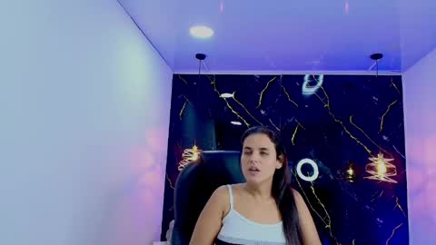 Snapshot of briana_7777 chatting on May 17, 3:48 am Manuela online show from May 17, 3:48 am