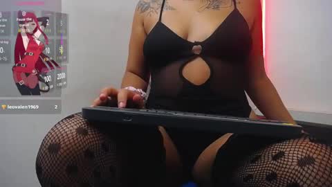 Snapshot of briana_h chatting on May 15, 10:39 pm briana h online show from May 15, 10:39 pm