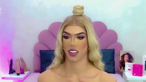 BRIANA online show from March 15, 4:51 am