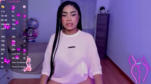 briana online show from November 15, 11:07 am