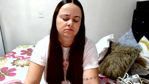 Snapshot of brianabarnes chatting on July 15, 11:04 am brianabarnes online show from July 15, 11:04 am