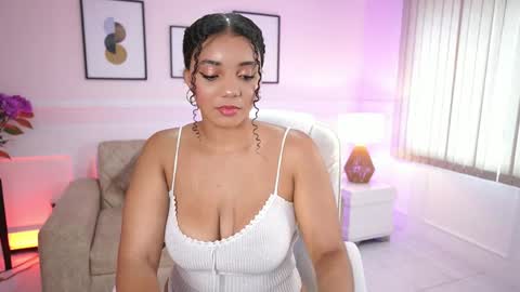 Snapshot of brianalane chatting on April 27, 7:01 pm Briana Lane online show from April 27, 7:01 pm