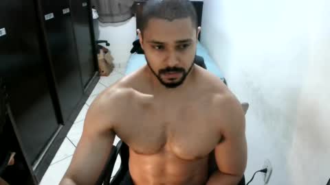 brianaries online show from July 20, 8:44 pm