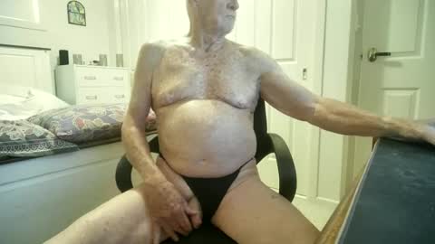Snapshot of brianj_22 chatting on June 15, 2:58 am Brianj 22 online show from June 15, 2:58 am