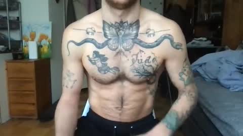 Snapshot of brianmuscle chatting on February 15, 8:13 am Brian online show from February 15, 8:13 am