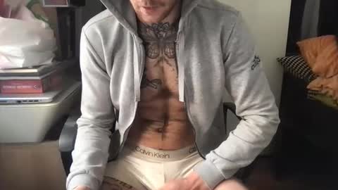 Snapshot of brianmuscle chatting on March 15, 8:53 am Brian online show from March 15, 8:53 am