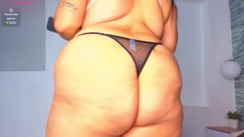 Snapshot of brianna_bbw chatting on March 2, 11:39 am Brianna online show from March 2, 11:39 am