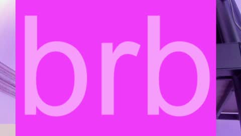 Snapshot of brianna_hots chatting on December 5, 8:00 am  BRIANNA  online show from December 5, 8:00 am