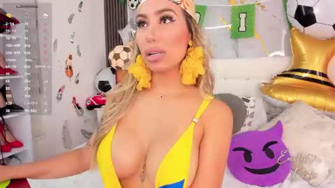 Snapshot of brianna_ortiz chatting on June 23, 4:16 pm Brianna Ortiz online show from June 23, 4:16 pm