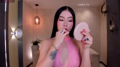 Snapshot of briannafoxx1 chatting on February 24, 12:14 pm Brianna online show from February 24, 12:14 pm