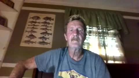 Snapshot of brickmaster2021 chatting on June 6, 12:10 pm Mike online show from June 6, 12:10 pm