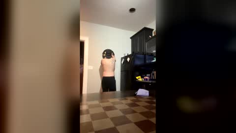 Snapshot of bricks808 chatting on February 7, 9:46 am bricks808 online show from February 7, 9:46 am