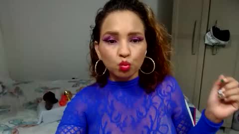 Snapshot of brida_angela29 chatting on May 31, 10:55 am brida_angela29 online show from May 31, 10:55 am