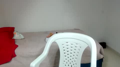Snapshot of brida_angela29 chatting on June 9, 11:33 am brida_angela29 online show from June 9, 11:33 am