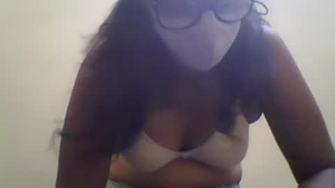 Snapshot of bridey_marietta chatting on June 17, 10:50 am Bridey Marietta online show from June 17, 10:50 am