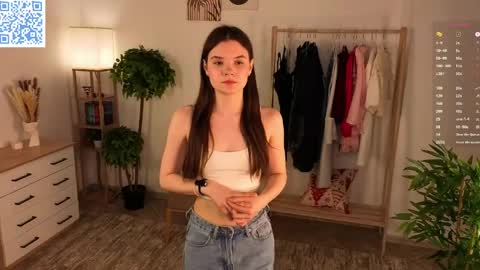 Snapshot of bridgetthellard chatting on May 6, 1:25 am Megan online show from May 6, 1:25 am