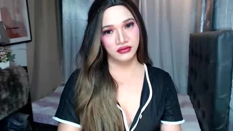 BRIDGETT online show from November 25, 3:17 am