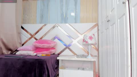 BIRGGITTEBONY online show from November 14, 7:07 am