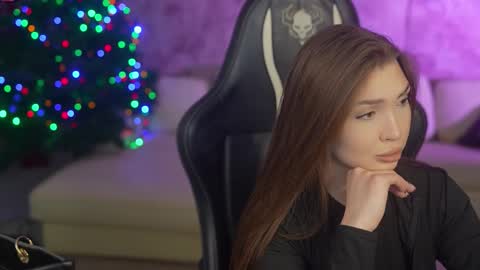 Diamonds Girls online show from January 12, 8:52 am