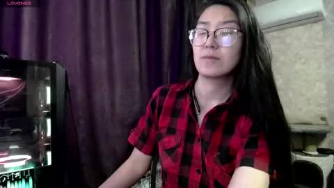 Aisha online show from February 27, 10:59 am