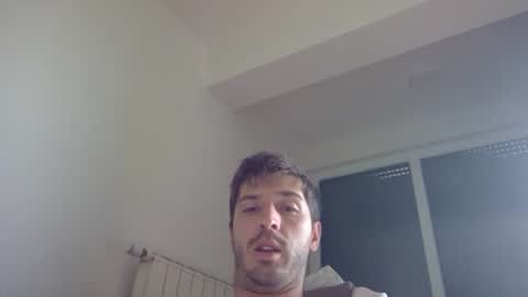 Snapshot of brii0000 chatting on December 6, 9:32 am brii0000 online show from December 6, 9:32 am