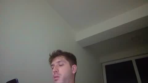 Snapshot of brii0000 chatting on January 29, 8:04 pm brii0000 online show from January 29, 8:04 pm