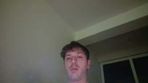 Snapshot of brii0000 chatting on February 13, 8:34 pm brii0000 online show from February 13, 8:34 pm