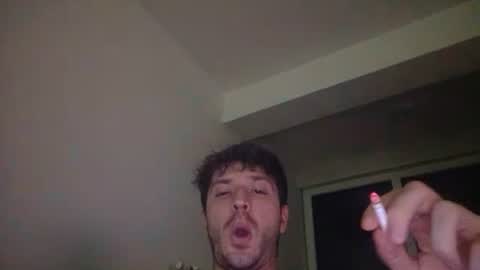 Snapshot of brii0000 chatting on February 18, 11:52 pm brii0000 online show from February 18, 11:52 pm