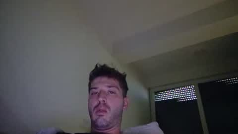 Snapshot of brii0000 chatting on October 16, 1:23 pm brii0000 online show from October 16, 1:23 pm