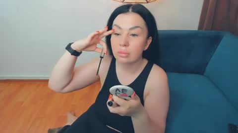 Snapshot of brilliantegirl_ chatting on May 27, 8:33 am brilliantegirl_ online show from May 27, 8:33 am