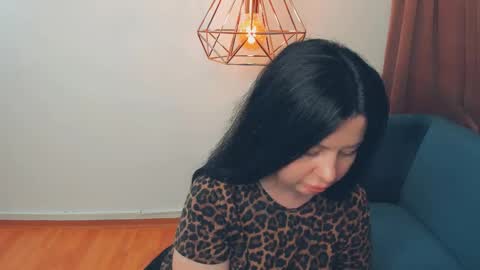 Snapshot of brilliantegirl_ chatting on May 28, 9:50 am brilliantegirl_ online show from May 28, 9:50 am