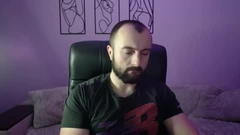 brindlefly69 online show from November 13, 2:16 pm