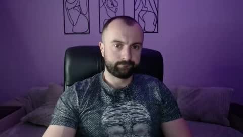 brindlefly69 online show from March 27, 11:54 am