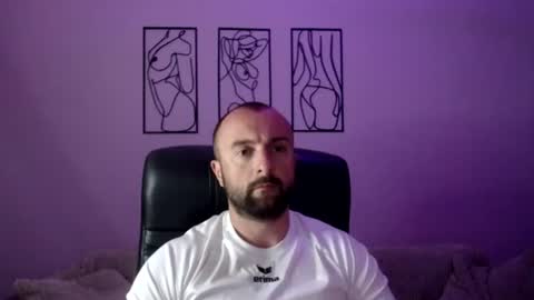Snapshot of brindlefly69 chatting on June 29, 10:48 am brindlefly69 online show from June 29, 10:48 am