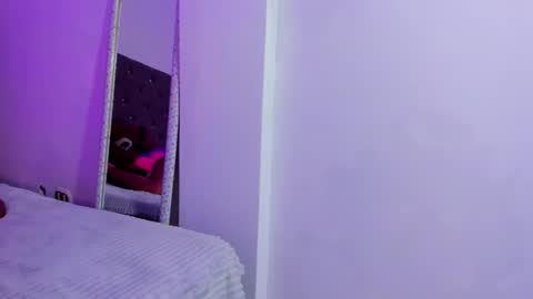 Snapshot of brisahott chatting on March 11, 2:06 am Brisa online show from March 11, 2:06 am