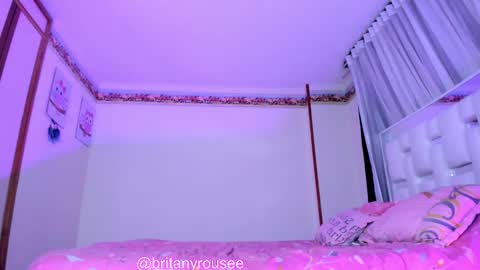 Snapshot of britanyrousee chatting on March 1, 9:15 pm Emily online show from March 1, 9:15 pm