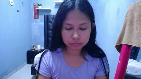 britanyx1 online show from April 15, 7:58 pm