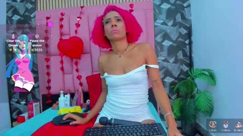 brithanyslim online show from February 19, 7:21 pm