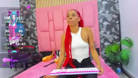 Snapshot of brithanyslim chatting on July 1, 7:57 pm brithanyslim online show from July 1, 7:57 pm