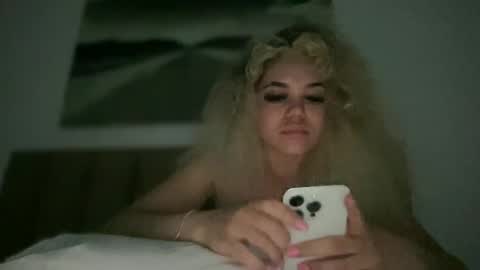 brithneysquirt online show from October 23, 8:46 am